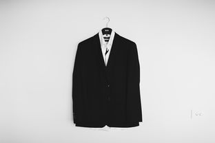 宠物时尚新风尚，宠物衣服西服品牌全解析