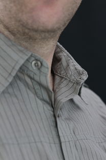 折扣品牌西服大解密，如何挑选性价比高的西装？