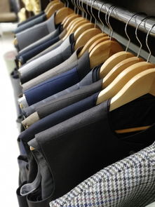 西服品牌外套选购指南，从款式到品牌，全方位解读