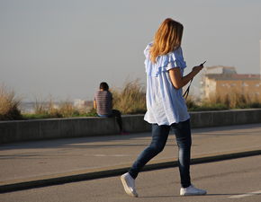 探索女性舞蹈裤的魅力，款式、材质与时尚搭配