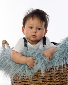 新生儿不吃奶嘴，该如何选择合适的品牌？