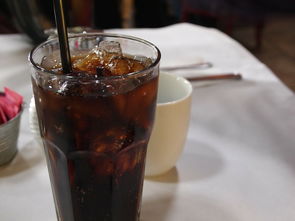 水杯里的快乐源泉—盘点几款适合装可乐的品牌水杯