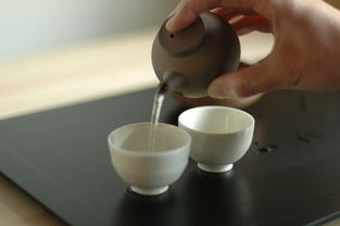 日本的著名茶叶品牌，深度解析与实例探究