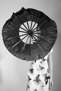 探索中国古典之美—品牌旗袍与汉服精选推荐