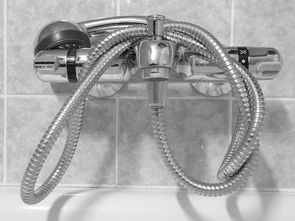 揭秘品牌水龙头加热神器—冬季家居生活必备神器！